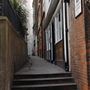 St Bride's Avenue