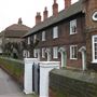 Cleaves Almhouses
