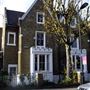 De Beauvoir Square