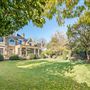 Large Detached Property Opposite Kew Gardens