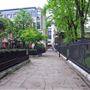 Kensington Church Walk