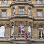 86 St James's Street