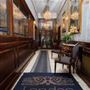 London Elizabeth Hotel