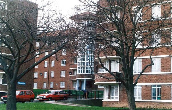 Shackleton Close (01/05/2019)