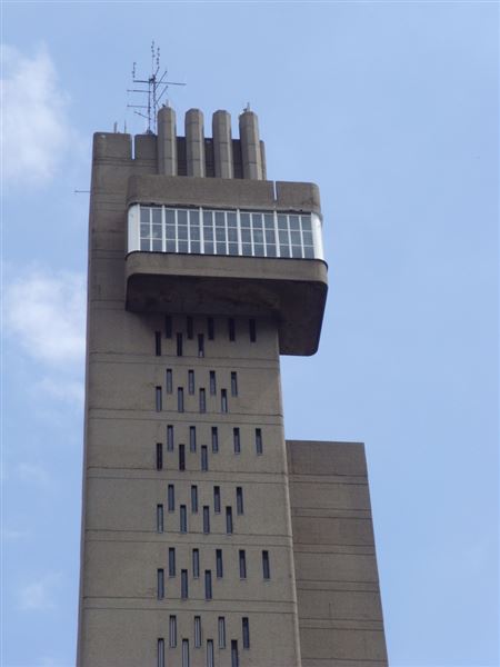 Trellick Tower and Edenham Estate (01/05/2019)