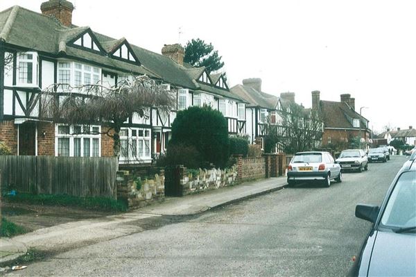 Hollybush Grove (01/05/2019)