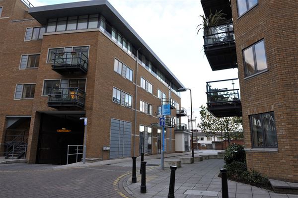Collington Street (01/05/2019)