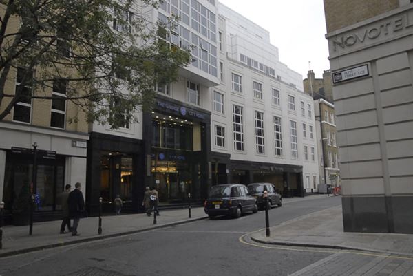 Pepys Street (01/05/2019)