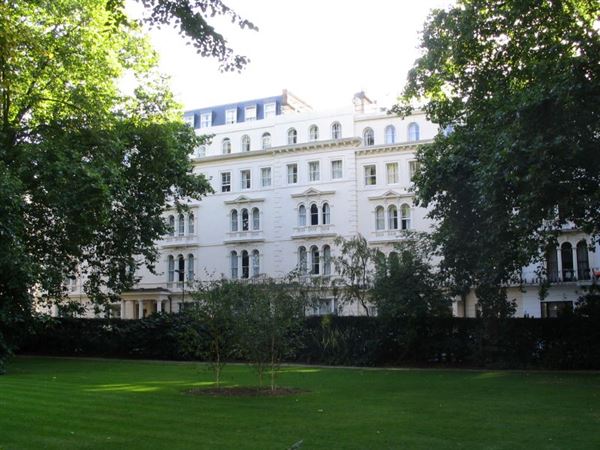 Kensington Gardens Square (01/05/2019)
