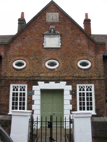 Cleaves Almhouses (01/05/2019)