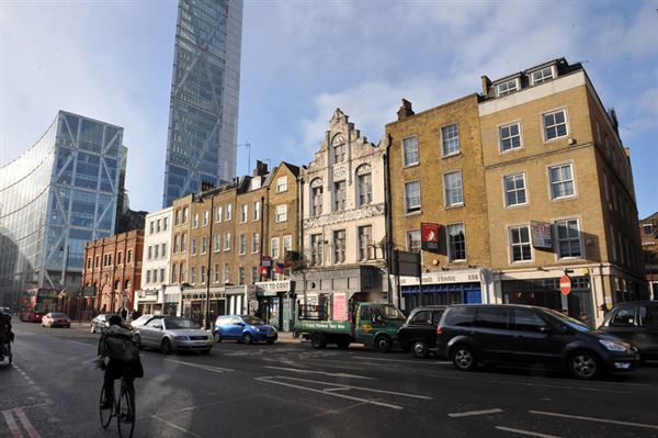 Shoreditch High Street (01/05/2019)