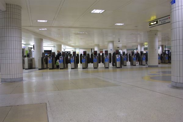 Liverpool Street Underground Station (01/05/2019)