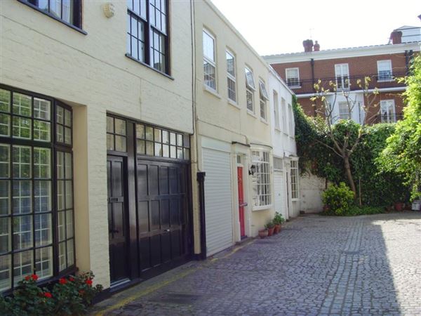 Cornwall Mews West (01/05/2019)
