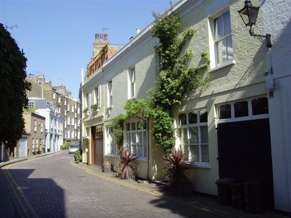 Lexham Mews (01/05/2019)