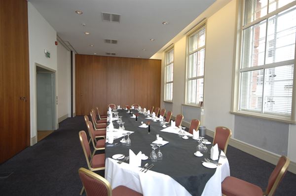 Savoy Place (01/05/2019)