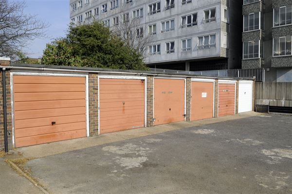 Chaucer Estate (01/05/2019)