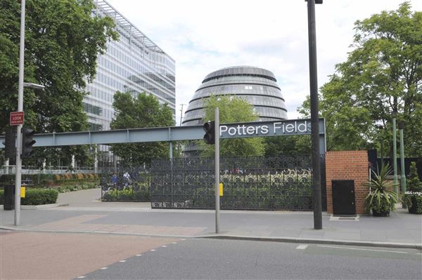 Potters Fields Park (01/05/2019)