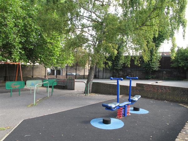 Warpole Way Recreation Ground (01/05/2019)