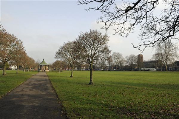 Elthorne Park (01/05/2019)