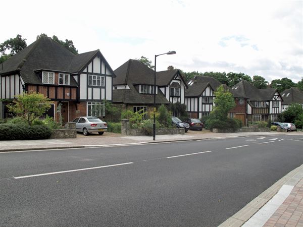 Dulwich Wood Avenue (01/05/2019)