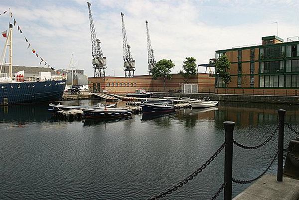 South Dock Towpath (01/05/2019)