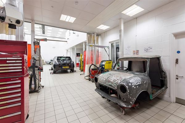 Barnet & Southgate College - Auto Body & Paint Centre (01/05/2019)