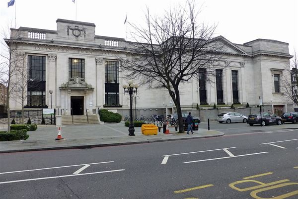 Islington Town Hall (01/05/2019)