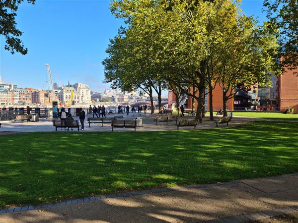 Observation Point on South Bank Riverside Walkway (28/02/2025)