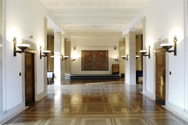 Senate House (01/05/2019)