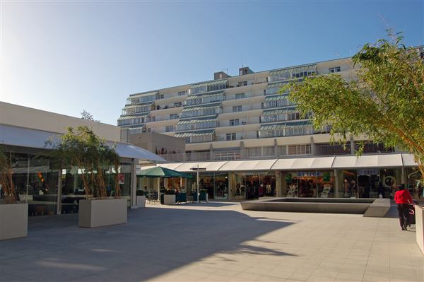Brunswick Centre (01/05/2019)