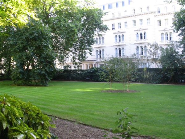 Kensington Gardens Square (01/05/2019)