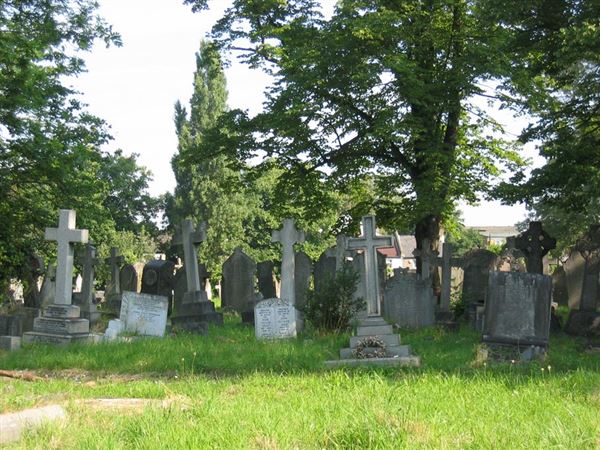 West Norwood Cemetery, Catacombs & Greek Chapel (01/05/2019)