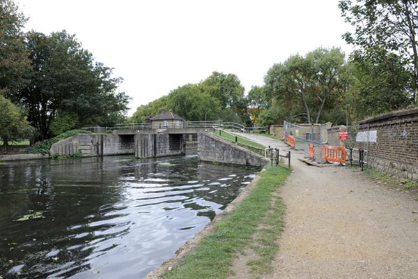River Lea - Lea Bridge Road (01/05/2019)