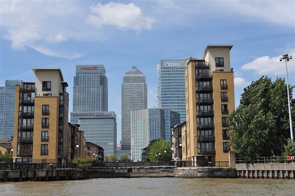 Views of Docklands from the Thames (01/05/2019)