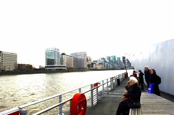 Millbank Millennium Pier (01/05/2019)