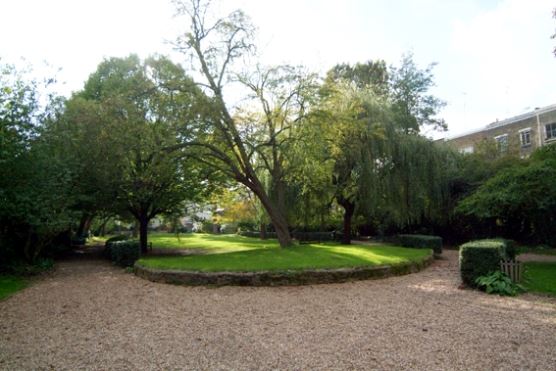 Blenheim & Elgin Communal Gardens (01/05/2019)