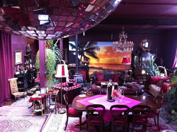 Kontiki Studios - The Venue (01/05/2019)
