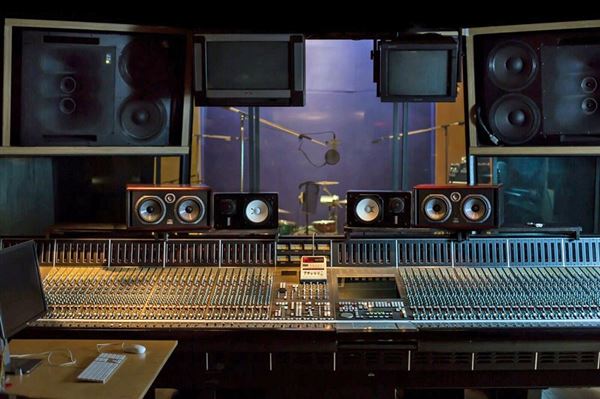 Metropolis Studios (01/05/2019)