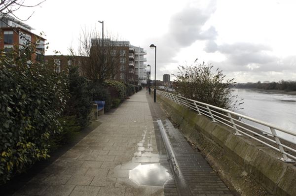 River Walk, Hammersmith (01/05/2019)