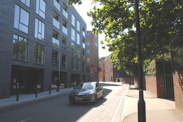 Nile Street (01/05/2019)