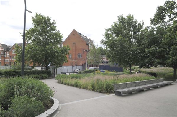 Potters Fields Park (01/05/2019)
