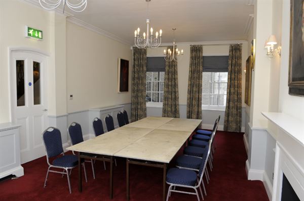 Irish Club, The (01/05/2019)