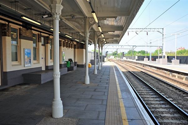 Camden Road Station (01/05/2019)
