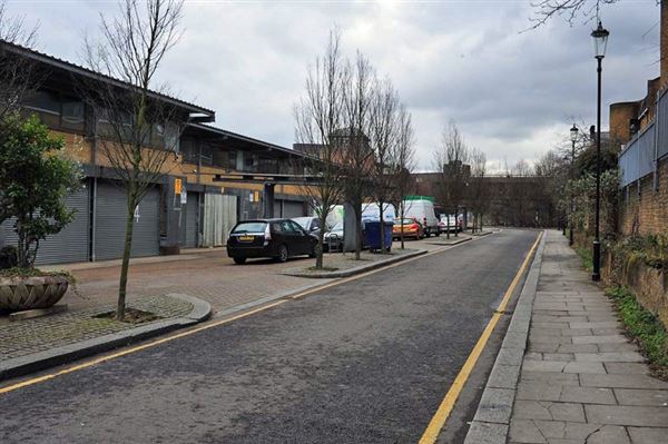 Acklam Road (01/05/2019)