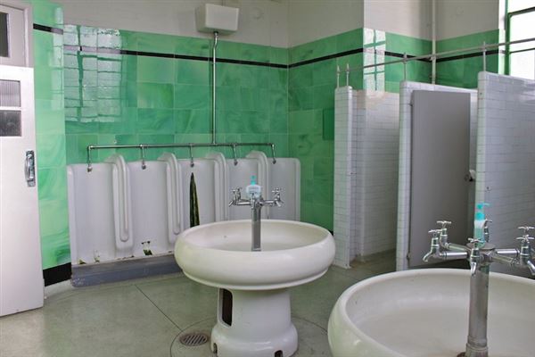 Hoover Building (01/05/2019)