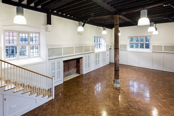 Barnet & Southgate College - Tudor Hall (01/05/2019)