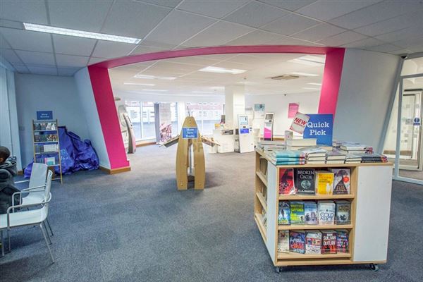Beckton Globe Library (01/05/2019)