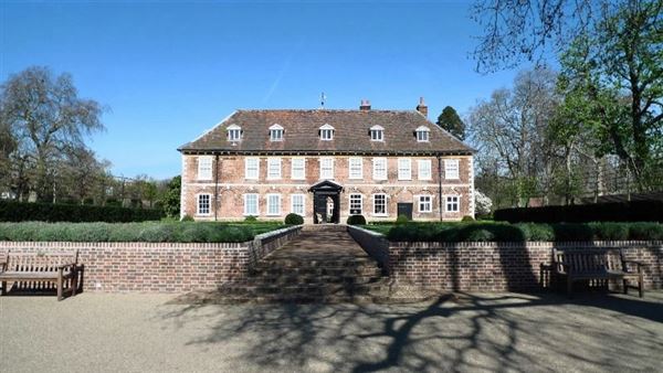 Hall Place and Gardens (01/05/2019)