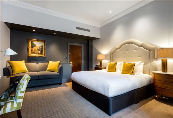 Radisson Blu Hotel, London South Kensington (01/12/2020 - Credits: Edwardian Hotels London)