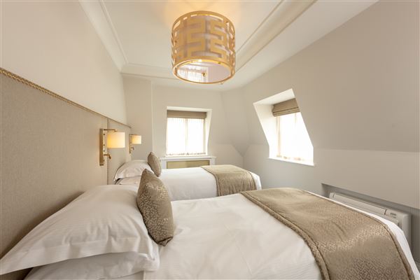 Fraser Residence Prince of Wales Terrace (01/05/2019)